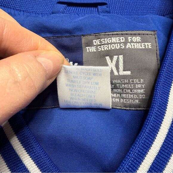 Vintage Reebok Panthers V Neck Pullover Men’s Blue Sz XL FLAW - Picture 11 of 12